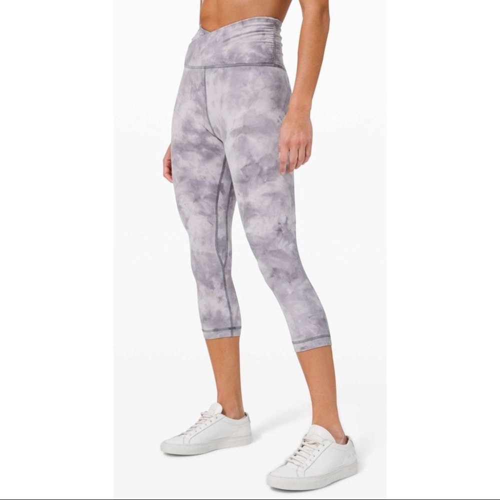 Lululemon align criss cross waist diamond dye crop